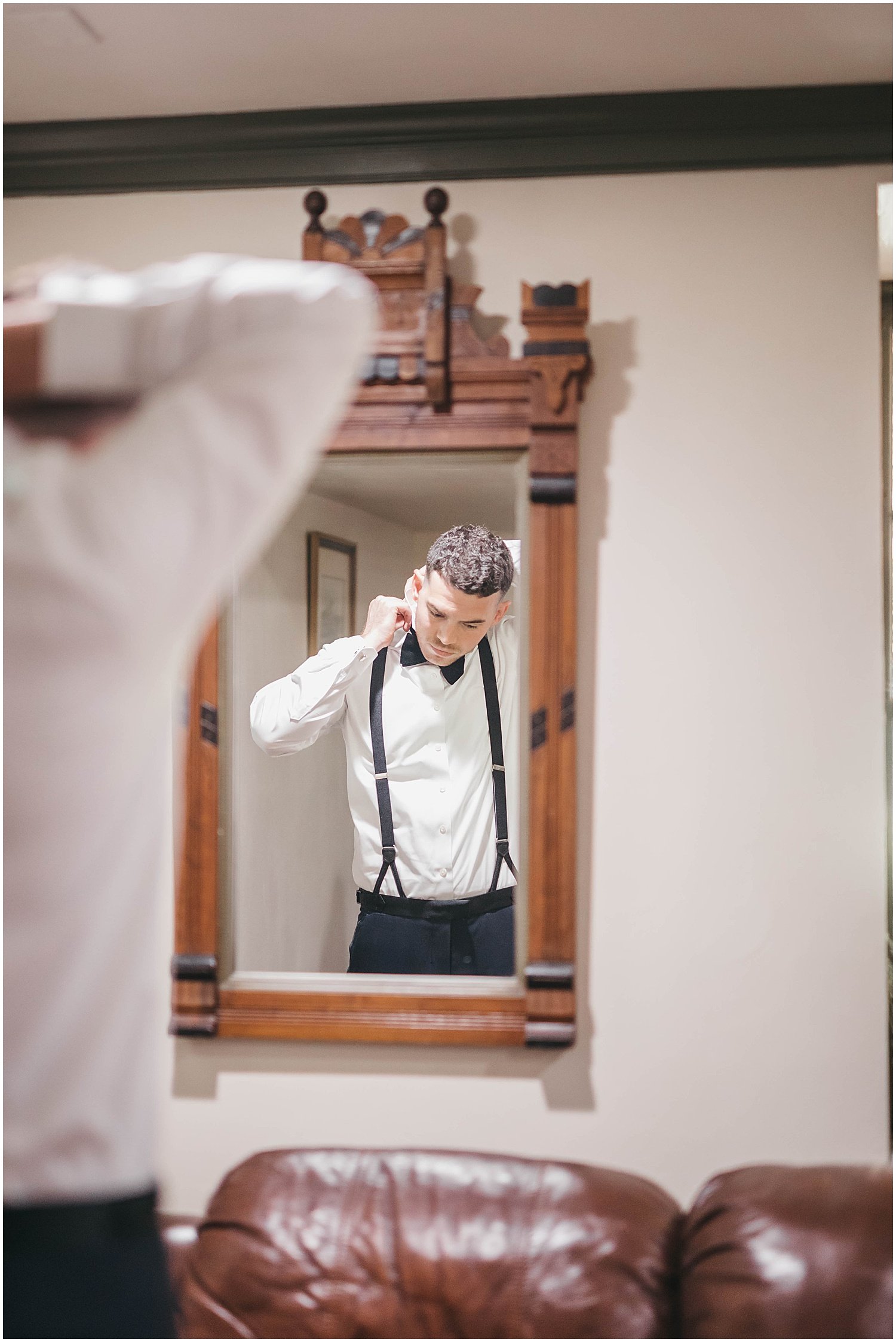 mirror-groom.jpg