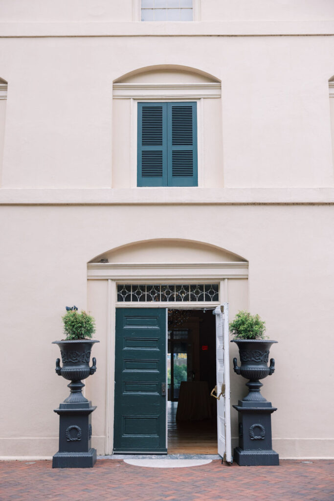 | Philadelphia Wedding at Waterworks Cescaphe by Lauren Bliss Photography