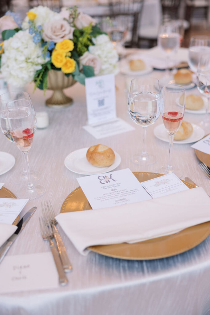 | Philadelphia Wedding at Waterworks Cescaphe by Lauren Bliss Photography