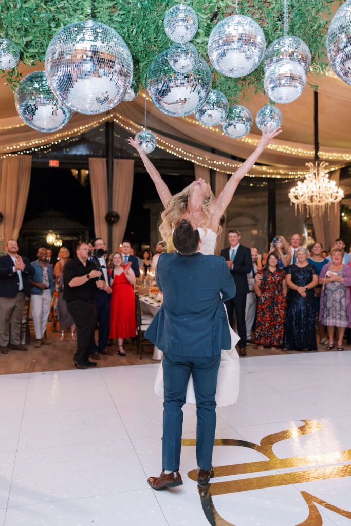 | Philadelphia Wedding at Waterworks Cescaphe by Lauren Bliss Photography
