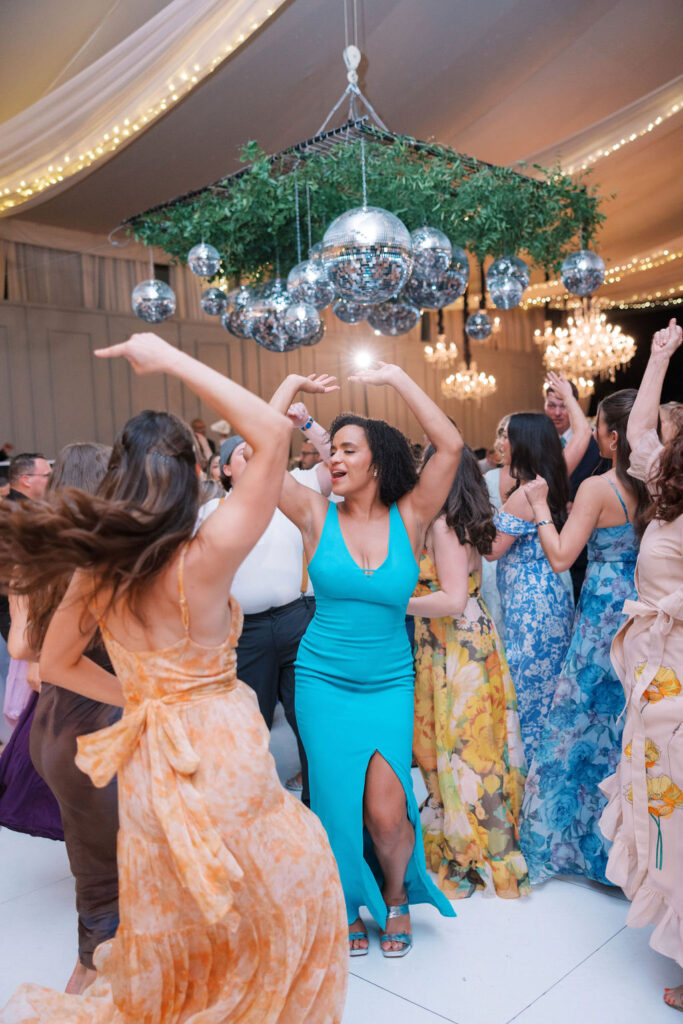 | Philadelphia Wedding at Waterworks Cescaphe by Lauren Bliss Photography